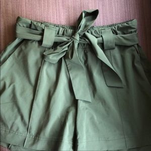 Athleta Tie Waist Shorts